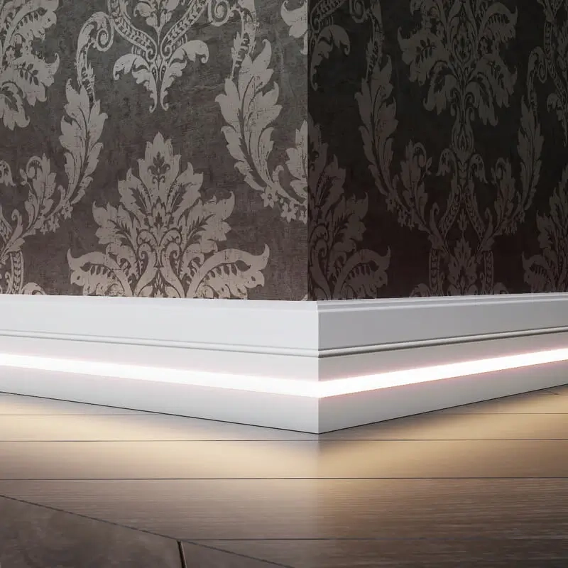 Плинтус напольный PN 120 с подсветкой LED, 2 м